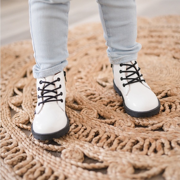 Combat Boots - White Patent - Riley & Co - Picture 4 of 12